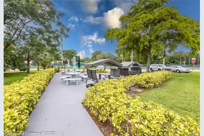 211 E Durham  E #211, Deerfield Beach, FL 33442 - Photo 24