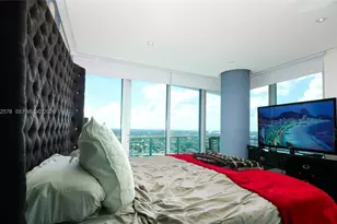 92 SW 3rd St, Miami, FL 33130 - Photo 10