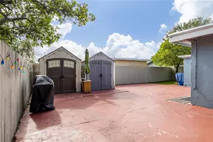 2818 SW 2nd St, Miami, FL 33135 - Photo 46