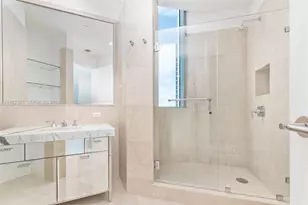 17475 Collins Ave, Sunny Isles Beach, FL 33160 - Photo 14