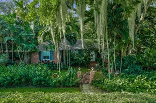 530 Melaleuca Ln, Miami, FL 33137 - Photo 2