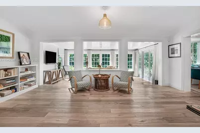 530 Melaleuca Ln, Miami, FL 33137 - Photo 12