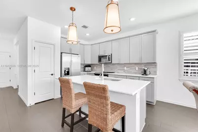 1612 Trailhead Ter, Hollywood, FL 33021 - Photo 12