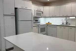 9273 Collins Ave, Surfside, FL 33154 - Photo 14