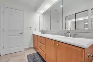 107 Heatherbrook Way, Hollywood, FL 33021 - Photo 28