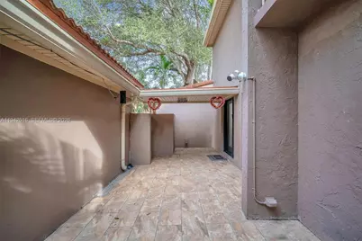 107 Heatherbrook Way #145, Hollywood, FL 33021 - Photo 40