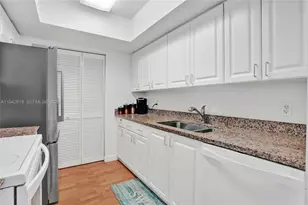 90 Alton Rd, Miami Beach, FL 33139 - Photo 6