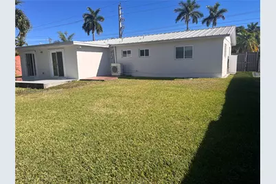 30420 SW 152nd Ave, Homestead, FL 33033 - Photo 4