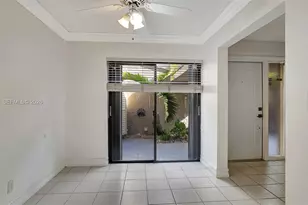 205 Dunwoody Ln, Hollywood, FL 33021 - Photo 14