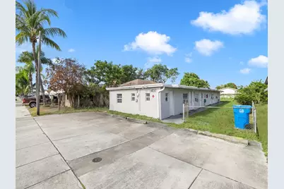 4017 SW 24th St, West Park, FL 33023 - Photo 2