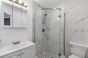 5000 NW 36th St, Lauderdale Lakes, FL 33319 - Photo 14