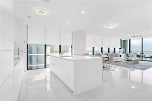 700 NE 24th St, Miami, FL 33137 - Photo 10