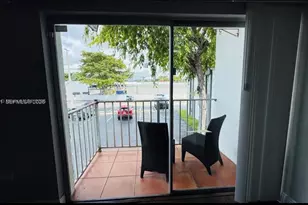 7226 SW 94th Pl, Miami, FL 33173 - Photo 10