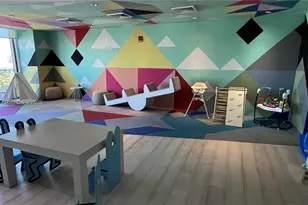 121 NE 34th St, Miami, FL 33137 - Photo 18