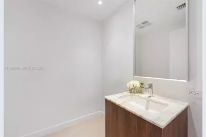 500 Alton Rd #1506, Miami Beach, FL 33139 - Photo 8