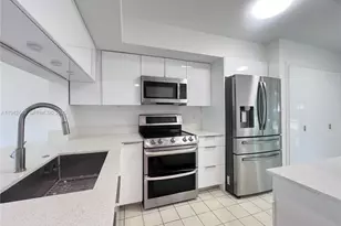 7852 NW 7th Ct, Plantation, FL 33324 - Photo 2