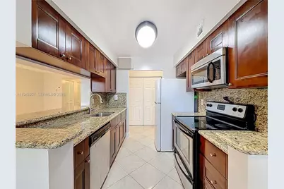 9877 Westview Dr #619, Coral Springs, FL 33076 - Photo 22