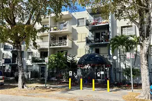 3181 SW 13th St, Miami, FL 33145 - Photo 24