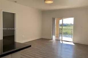 230 SW 117th Terrace, Pembroke Pines, FL 33025 - Photo 8