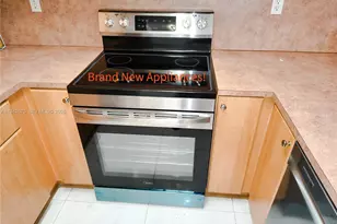 22911 SW 88th Pl, Cutler Bay, FL 33190 - Photo 6