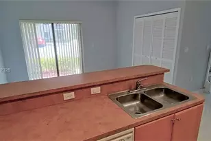 22911 SW 88th Pl, Cutler Bay, FL 33190 - Photo 8