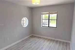 22911 SW 88th Pl, Cutler Bay, FL 33190 - Photo 16