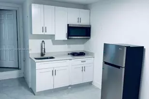 1308 NW 19th Ave, Fort Lauderdale, FL 33311 - Photo 4