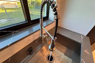 2430 NW 22nd Rd, Fort Lauderdale, FL 33311 - Photo 12