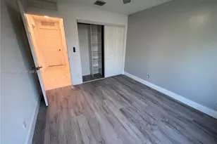 2430 NW 22nd Rd, Fort Lauderdale, FL 33311 - Photo 22