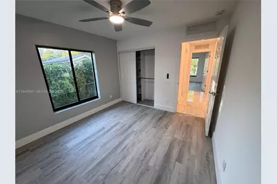 2430 NW 22nd Rd, Fort Lauderdale, FL 33311 - Photo 20