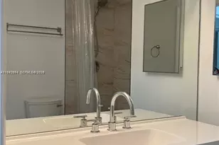 12304 NW 10 Th Ln, Miami, FL 33182 - Photo 4