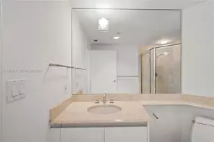 1455 Ocean Dr, Miami Beach, FL 33139 - Photo 52