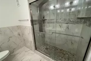 3675 San Simeon Cir, Weston, FL 33331 - Photo 12