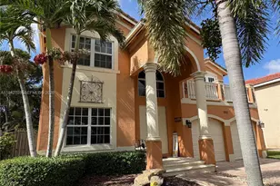 5902 SW 166th Ct, Miami, FL 33193 - Photo 1