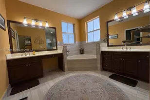 5902 SW 166th Ct, Miami, FL 33193 - Photo 14