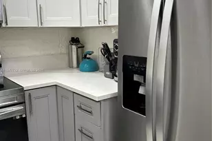 38 Northampton B, West Palm Beach, FL 33417 - Photo 8