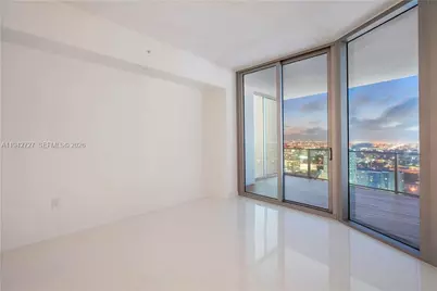 851 NE 1st Ave #2904, Miami, FL 33132 - Photo 6