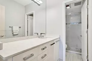 300 Bayview Dr, Sunny Isles Beach, FL 33160 - Photo 12