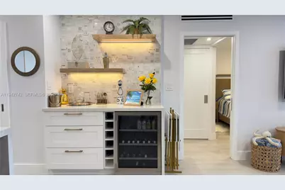 5161 Collins Ave #715, Miami Beach, FL 33140 - Photo 12