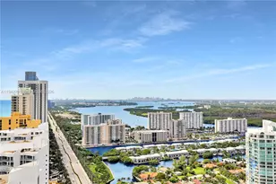 16699 Collins Ave, Sunny Isles Beach, FL 33160 - Photo 2