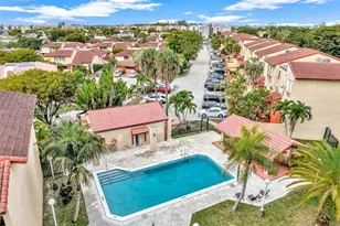 9907 NW 9th St Cir, Miami, FL 33172 - Photo 68