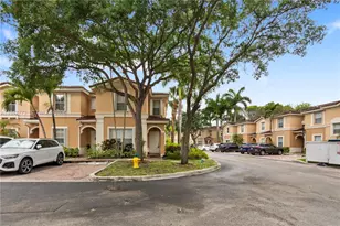 12990 SW 30th Ct, Miramar, FL 33027 - Photo 2