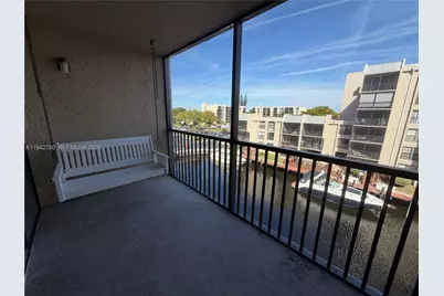 12 Royal Palm Way #405, Boca Raton, FL 33432 - Photo 10