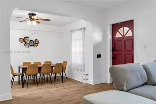 910 NE 49th St, Deerfield Beach, FL 33064 - Photo 10