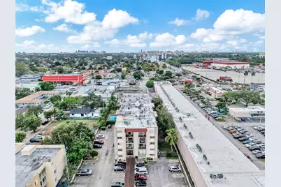 3640 NW 9th St #401, Miami, FL 33125 - Photo 34