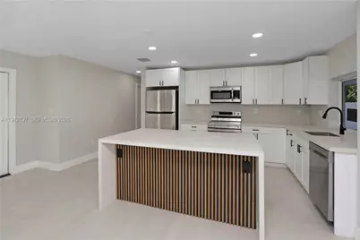 16232 SW 107th Ct, Miami, FL 33157 - Photo 6