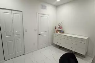 21432 NE 2nd Path, Miami, FL 33179 - Photo 36