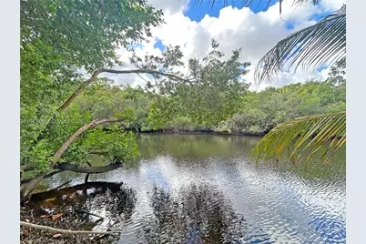 2441 NW 9th Ter, Wilton Manors, FL 33311 - Photo 2