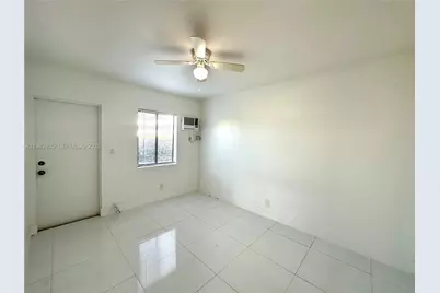 7935 Crespi Blvd #1, Miami Beach, FL 33141 - Photo 8