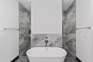 1102 Mohawk Pkwy, Cape Coral, FL 33914 - Photo 22